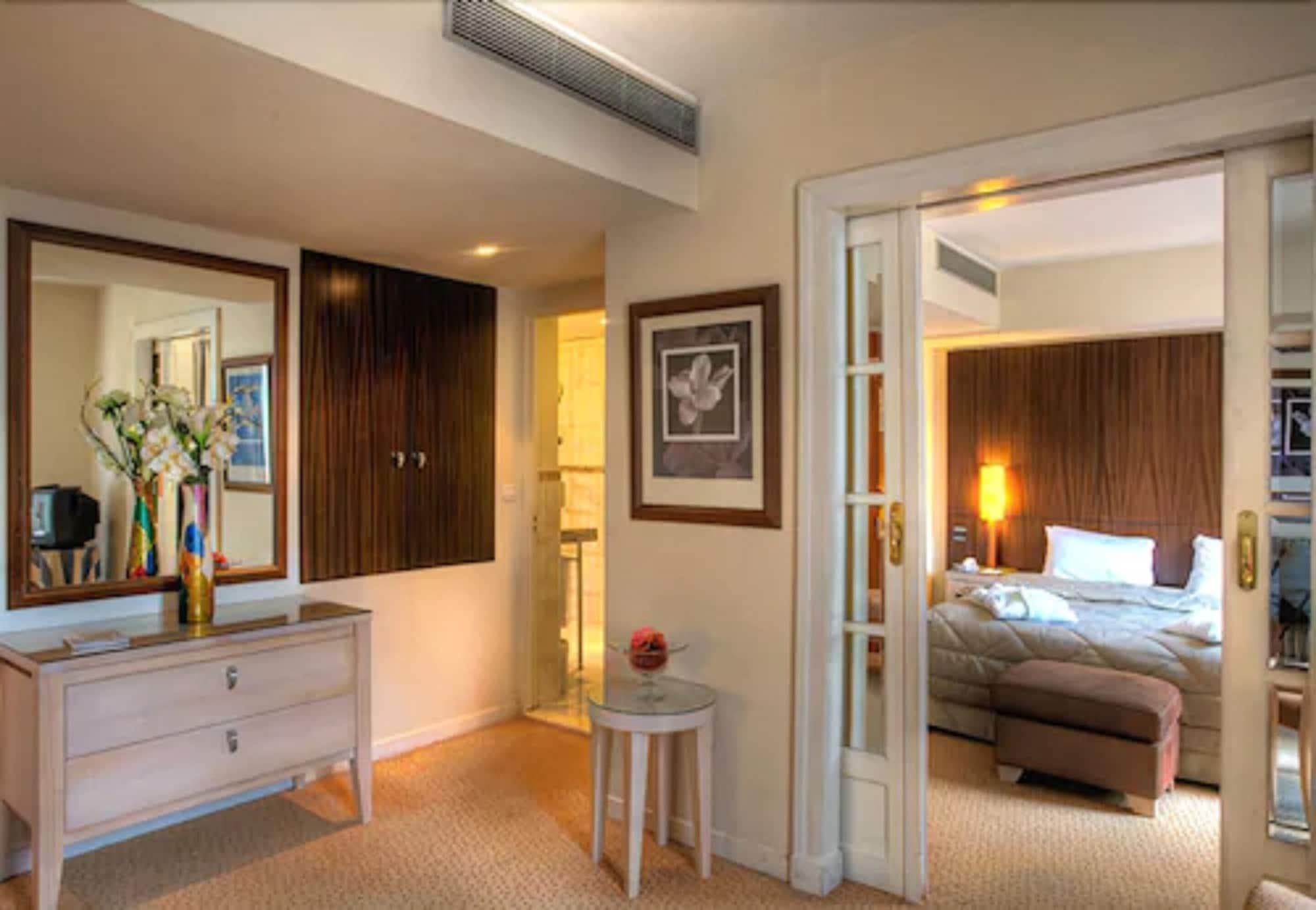 Hotel Le Pera Paris Phòng bức ảnh