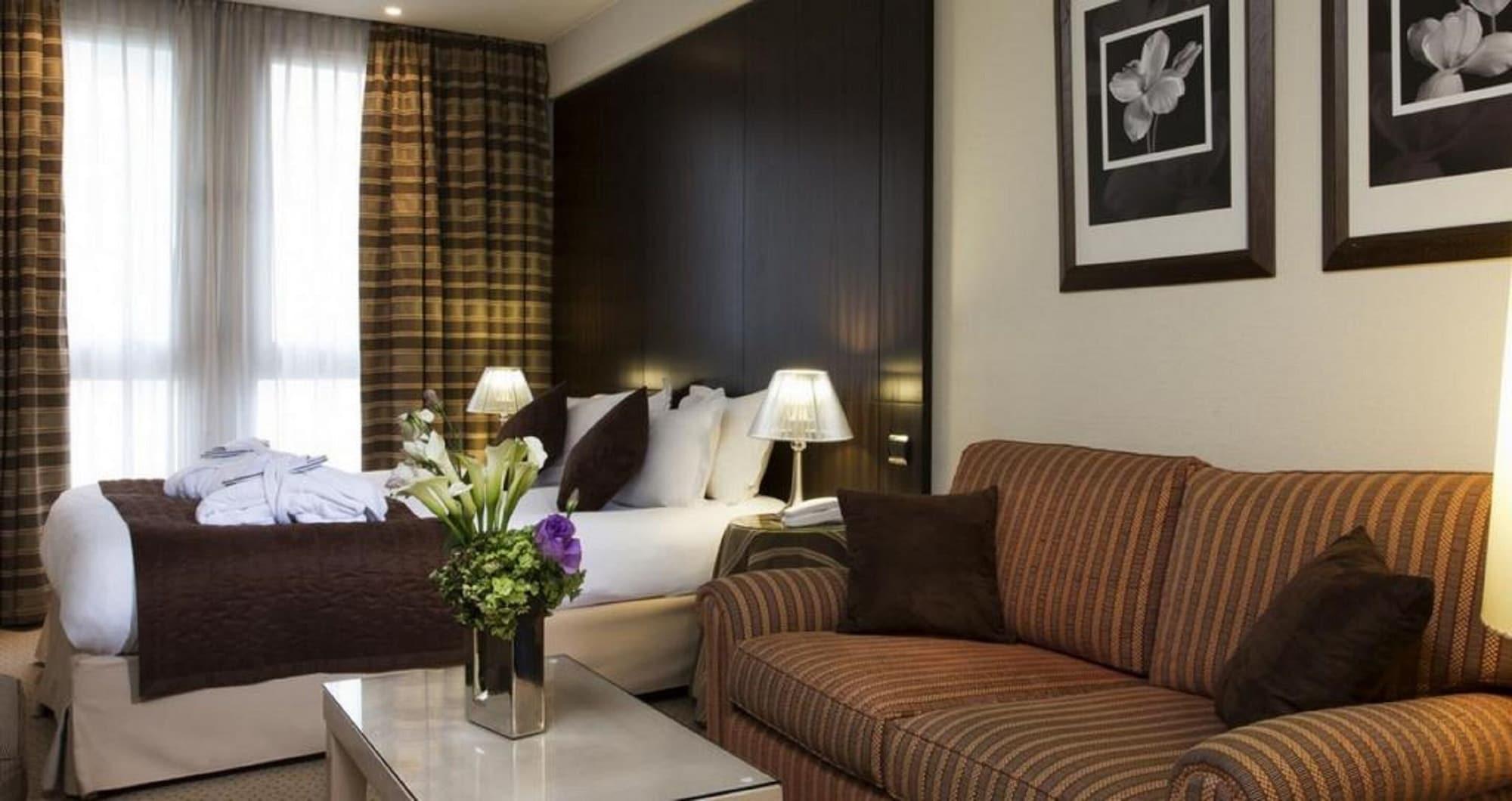 Hotel Le Pera Paris Ngoại thất bức ảnh