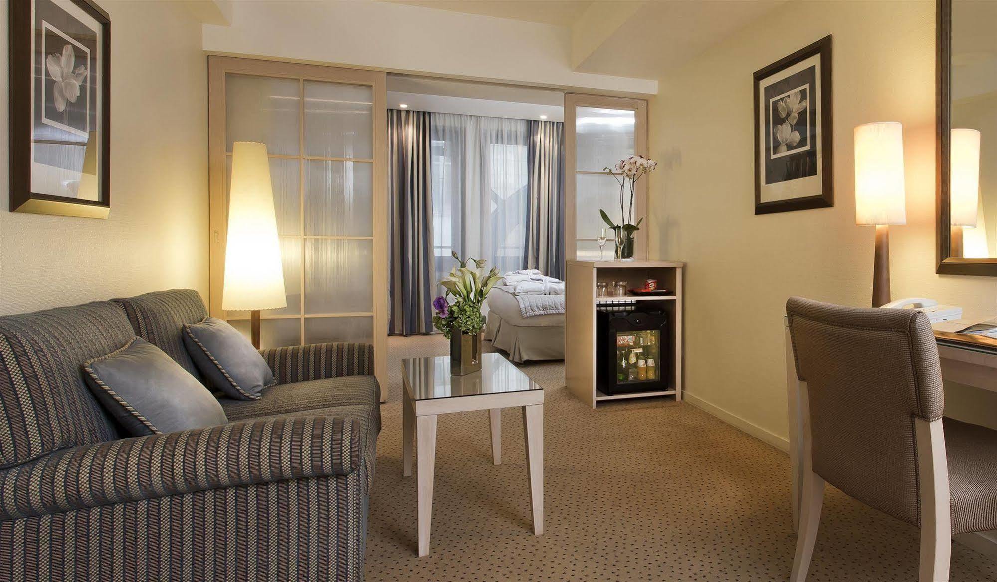 Hotel Le Pera Paris Phòng bức ảnh
